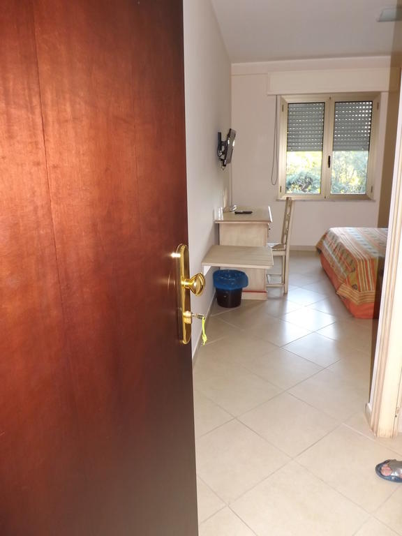 San Sperate Hotel Sagittario מראה חיצוני תמונה