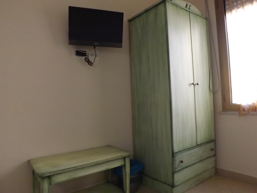 San Sperate Hotel Sagittario חדר תמונה